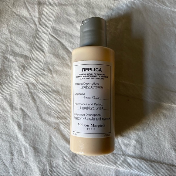 [NEW] Maison Margiela Jazz Club Bath & Body Set - Picture 10 of 11